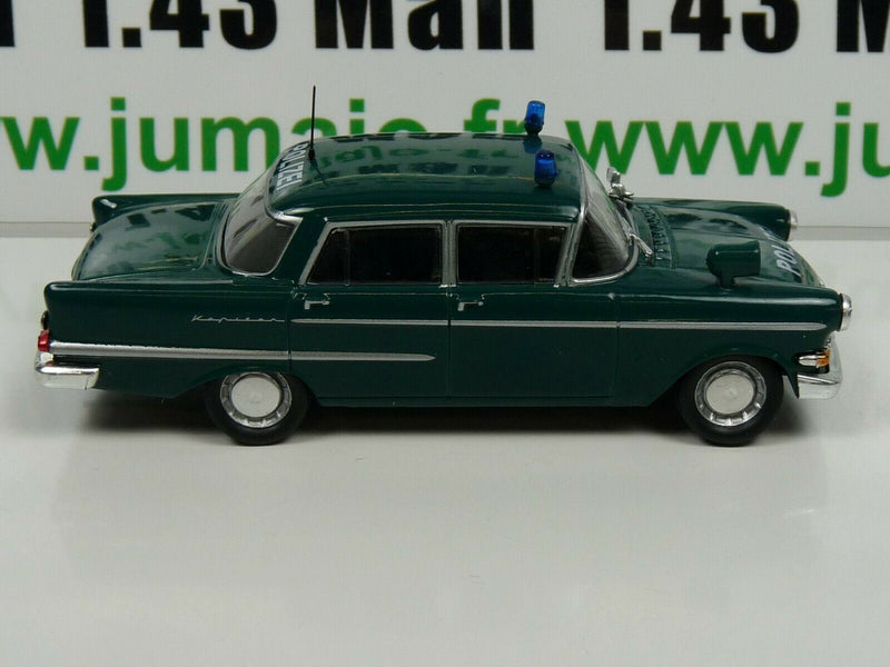 PM2 1/43 IST déagostini Police du Monde :  OPEL KAPITAN Polizei Allemagne