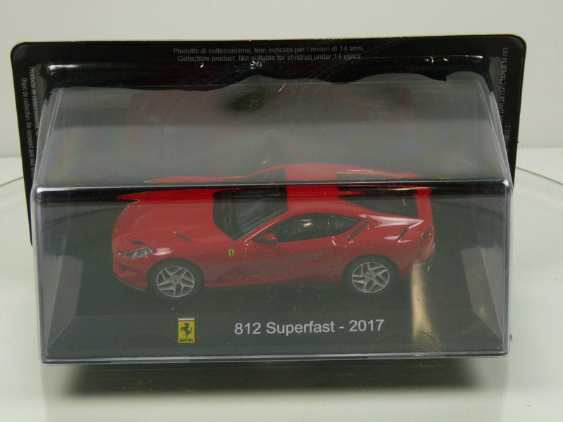 SC6 voiture 1/43 SALVAT Supercars : Ferrari 812 Superfast - 2017